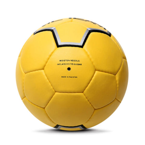 Gelber Trainingshandball mit individuellem Logo